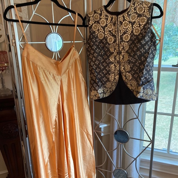 Indian Kalki Exclusive Designer Gota Pati Jacket & Silk Cowl Pant Set - Picture 6 of 6